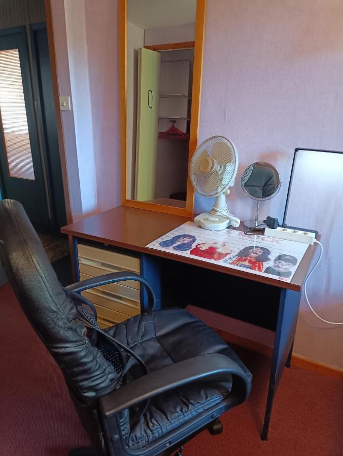 Apartmán Lit 2 Personnes Grand Bureau Fruges Exteriér fotografie